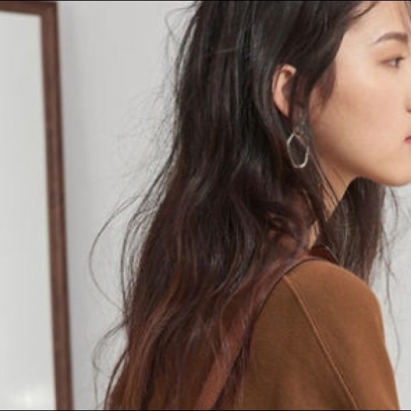 Meet your Posher, A - Picture 1 of 1